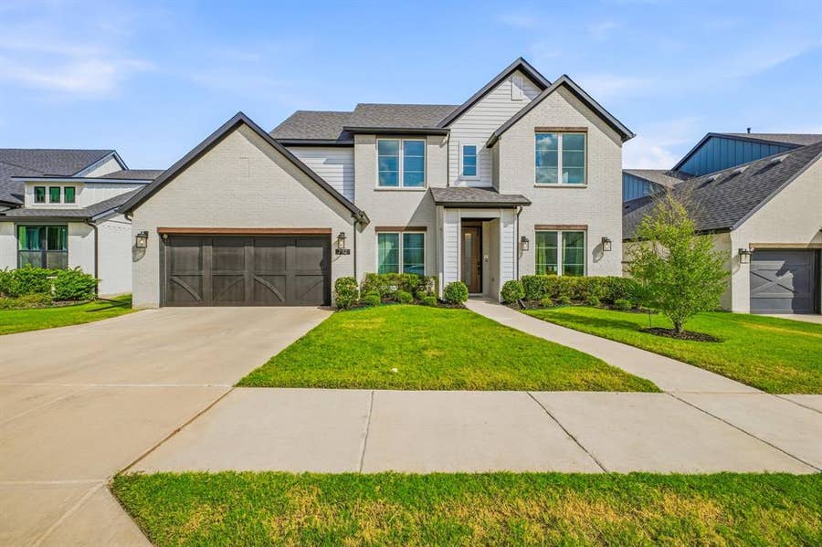 Property photo for 7112 Brancher Road, Fort Worth, TX