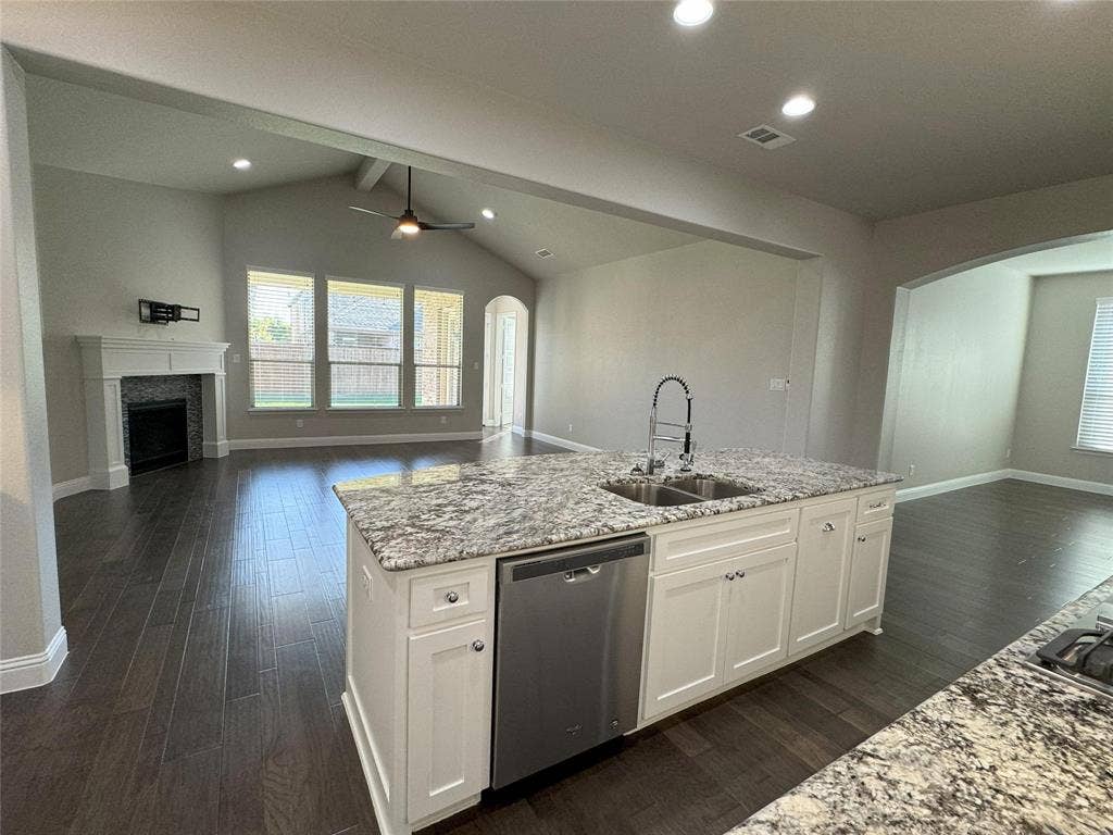 2923 Bold Ruler Road, Celina, TX 75009 2923 Bold Ruler Road, Celina, TX 75009