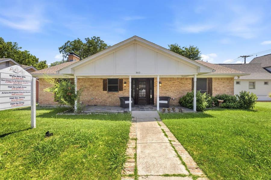 Property photo for 302 N Jackson Avenue, Wylie, TX
