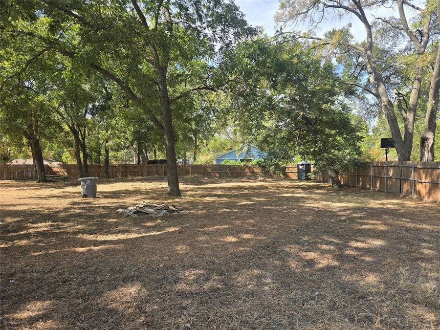 Property photo for 8019 Kiska Street, Dallas, TX