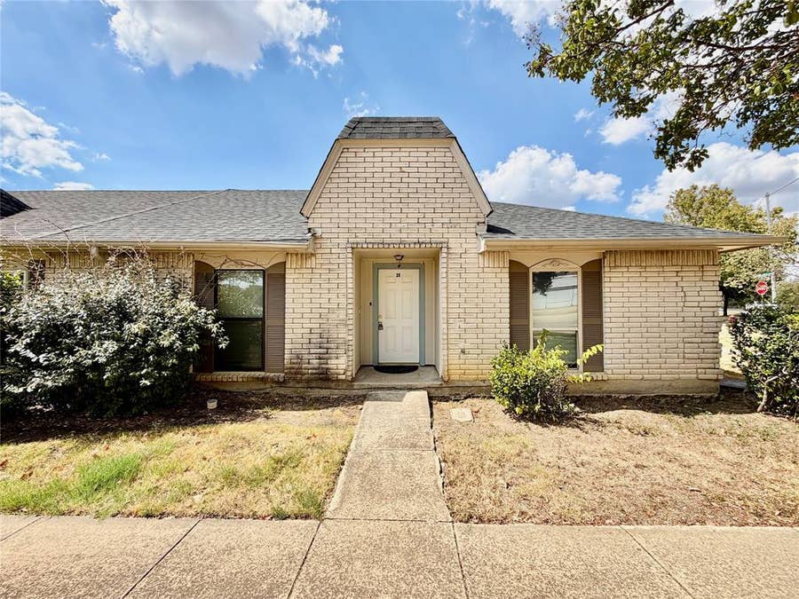 Property photo for 35 W Mountain Lane, #43, Grand Prairie, TX
