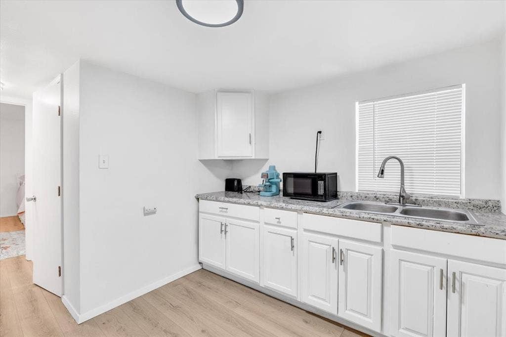3709 Wendelkin Street, Dallas, TX 75215 3709 Wendelkin Street, Dallas, TX 75215