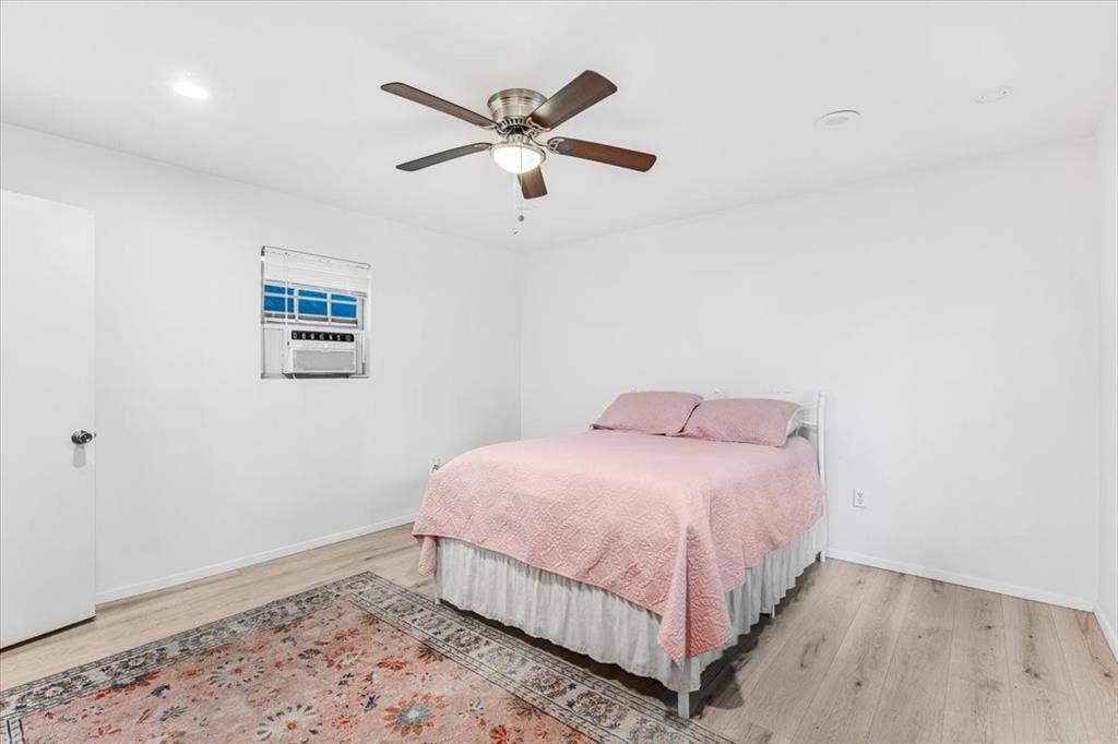 3709 Wendelkin Street, Dallas, TX 75215 3709 Wendelkin Street, Dallas, TX 75215