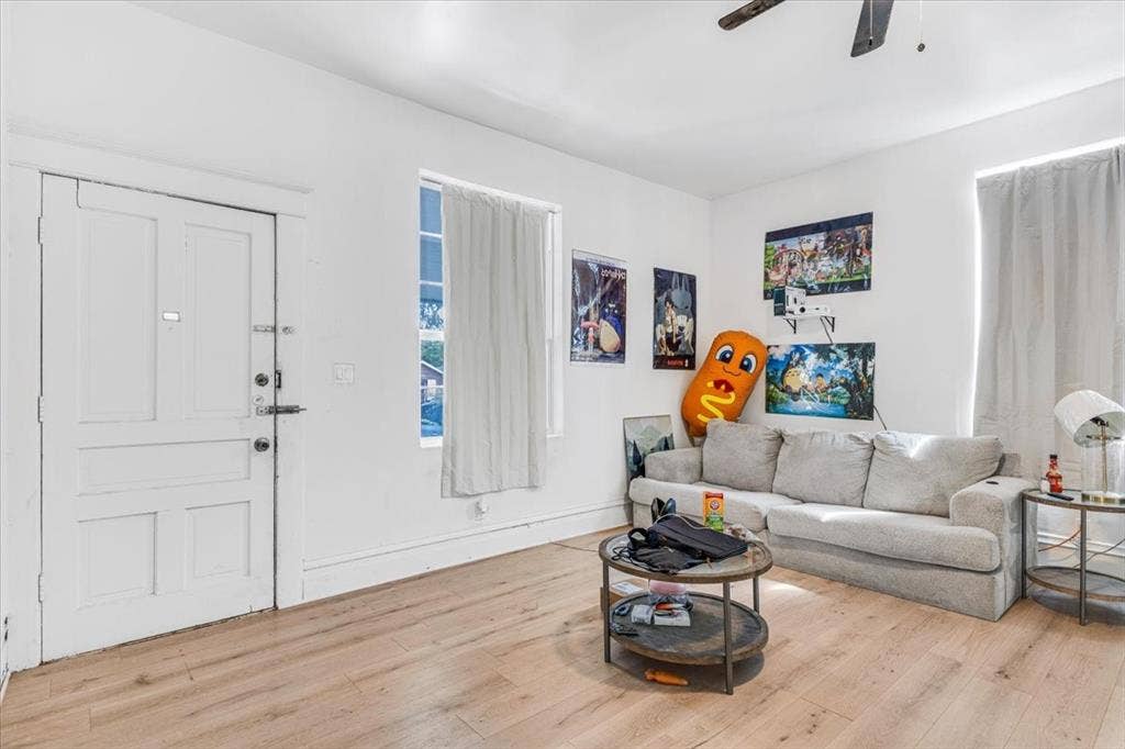 3709 Wendelkin Street, Dallas, TX 75215 3709 Wendelkin Street, Dallas, TX 75215