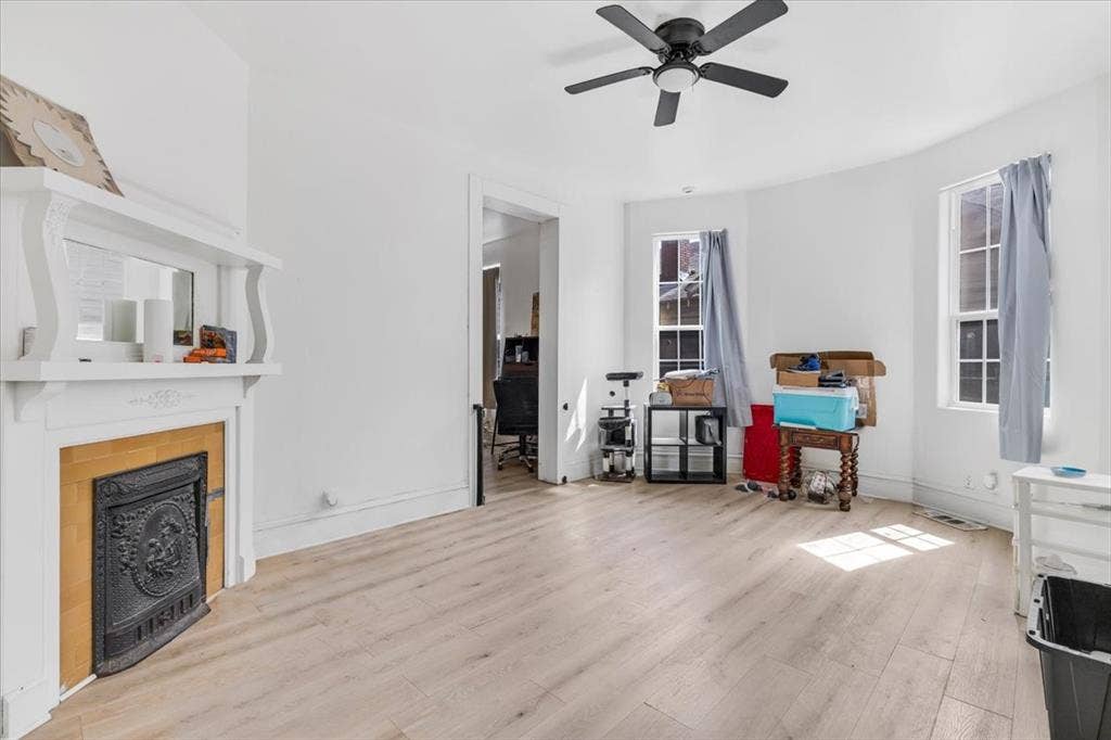 3709 Wendelkin Street, Dallas, TX 75215 3709 Wendelkin Street, Dallas, TX 75215