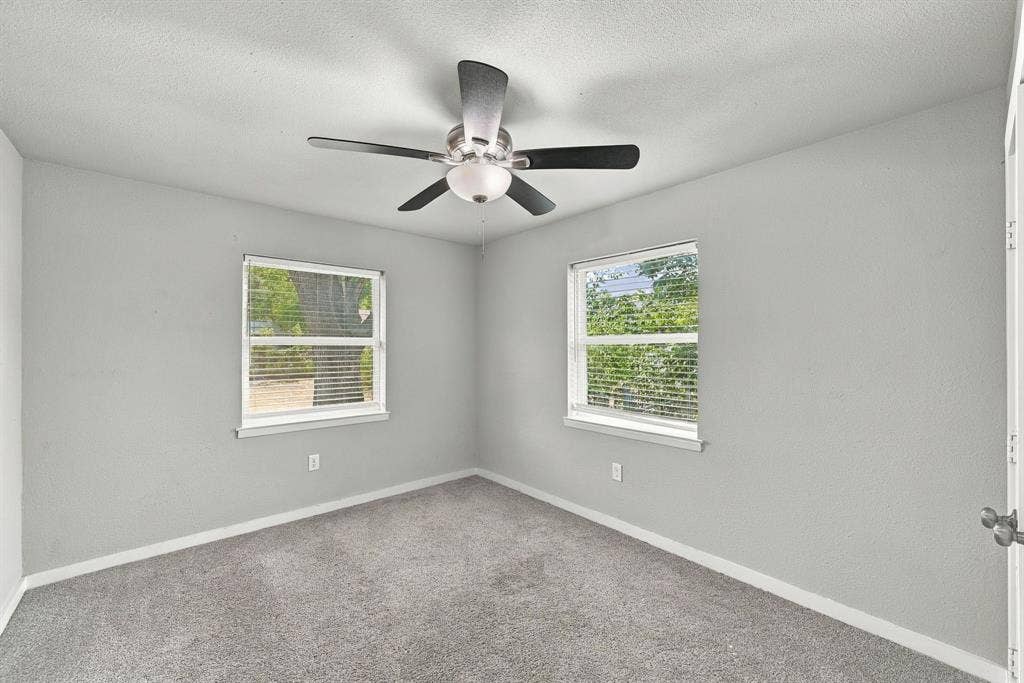 1404 Hillside Drive, Midlothian, TX 76065 Bedroom #3