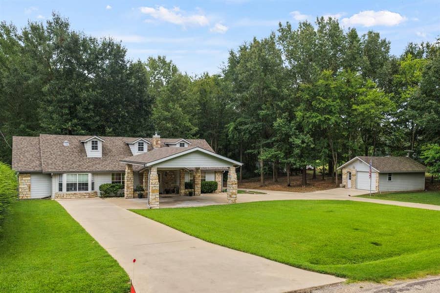 Property photo for 411 County Road 2127, Pittsburg, TX