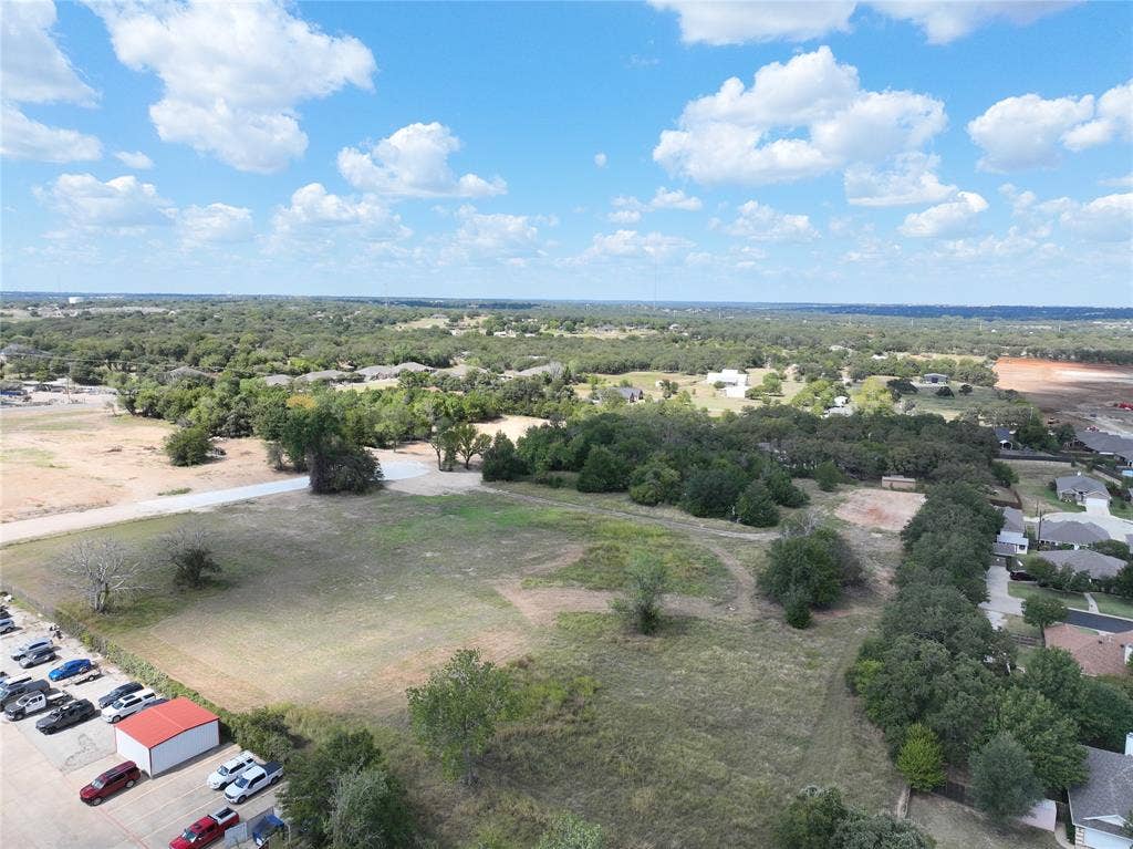 112 Industrial Street, Weatherford, TX 76086 112 Industrial Street, Weatherford, TX 76086