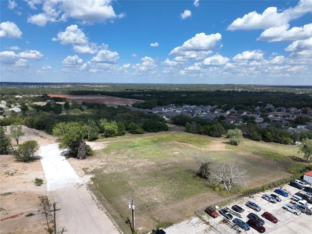112 Industrial Street, Weatherford, TX 76086 112 Industrial Street, Weatherford, TX 76086