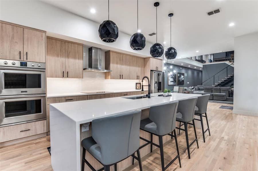 Property photo for 5441 Melrose Avenue, Dallas, TX