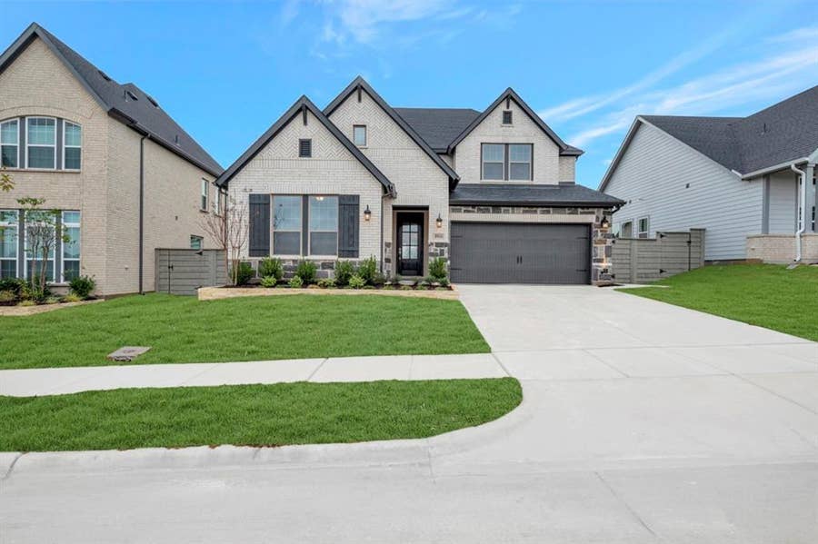 Property photo for 8916 Chestnut Lane, Justin, TX