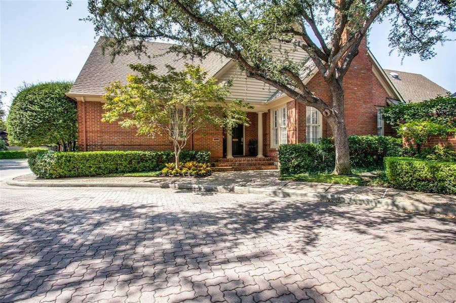 Property photo for 5803 Redwood Court, Dallas, TX
