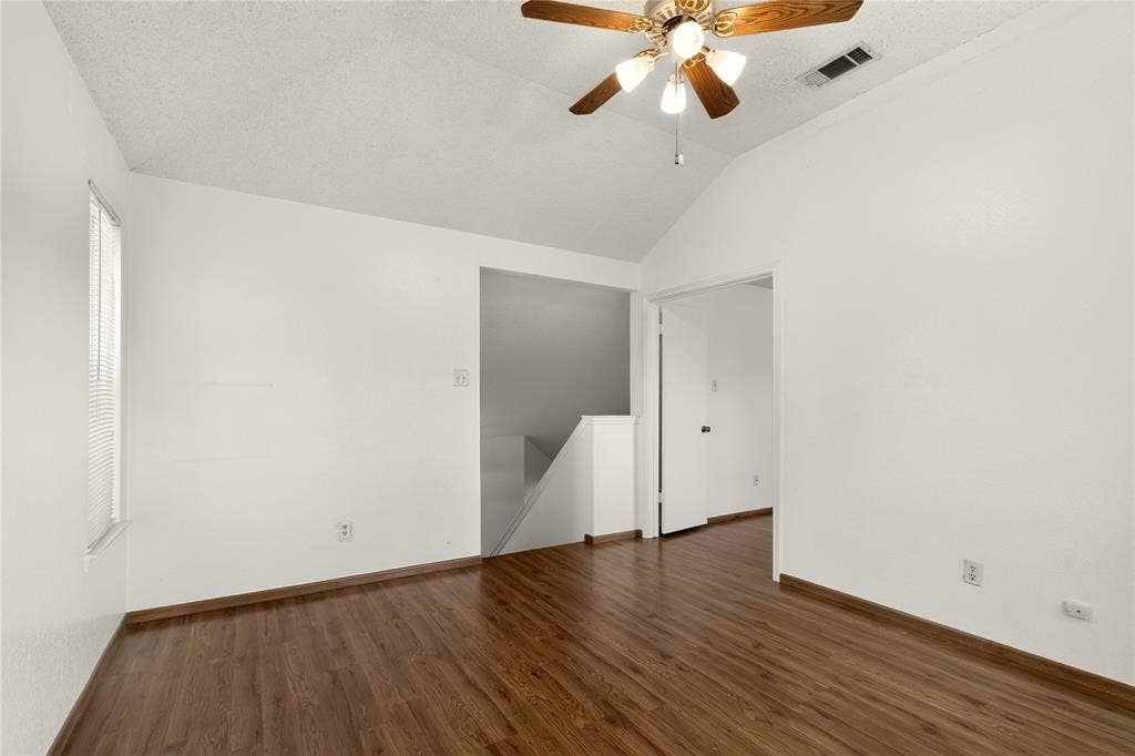 545 Stringfellow Drive, Coppell, TX 75019 545 Stringfellow Drive, Coppell, TX 75019