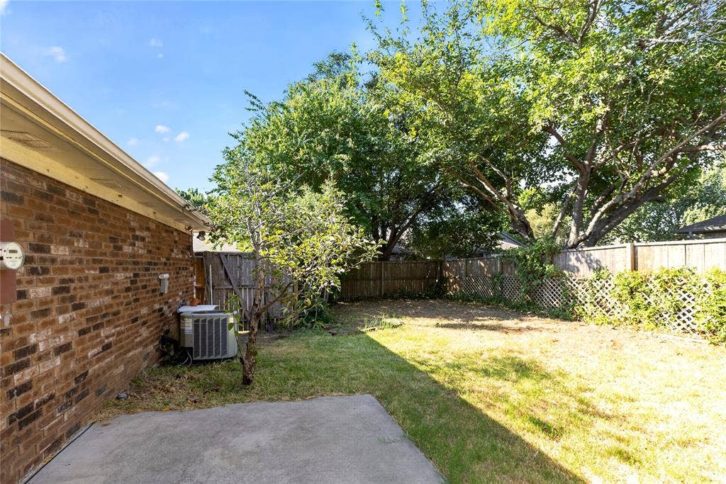 545 Stringfellow Drive, Coppell, TX 75019 545 Stringfellow Drive, Coppell, TX 75019