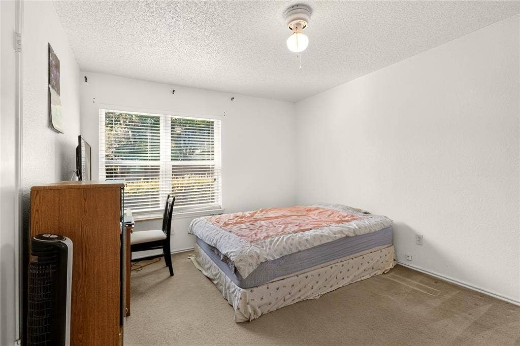 545 Stringfellow Drive, Coppell, TX 75019 545 Stringfellow Drive, Coppell, TX 75019