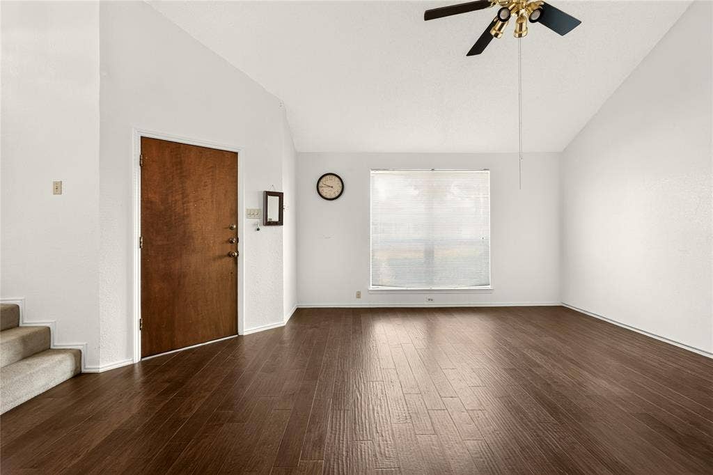 545 Stringfellow Drive, Coppell, TX 75019 545 Stringfellow Drive, Coppell, TX 75019