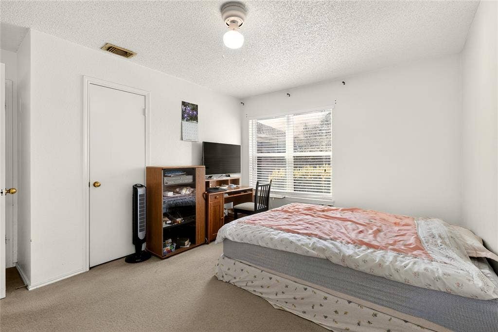 545 Stringfellow Drive, Coppell, TX 75019 545 Stringfellow Drive, Coppell, TX 75019