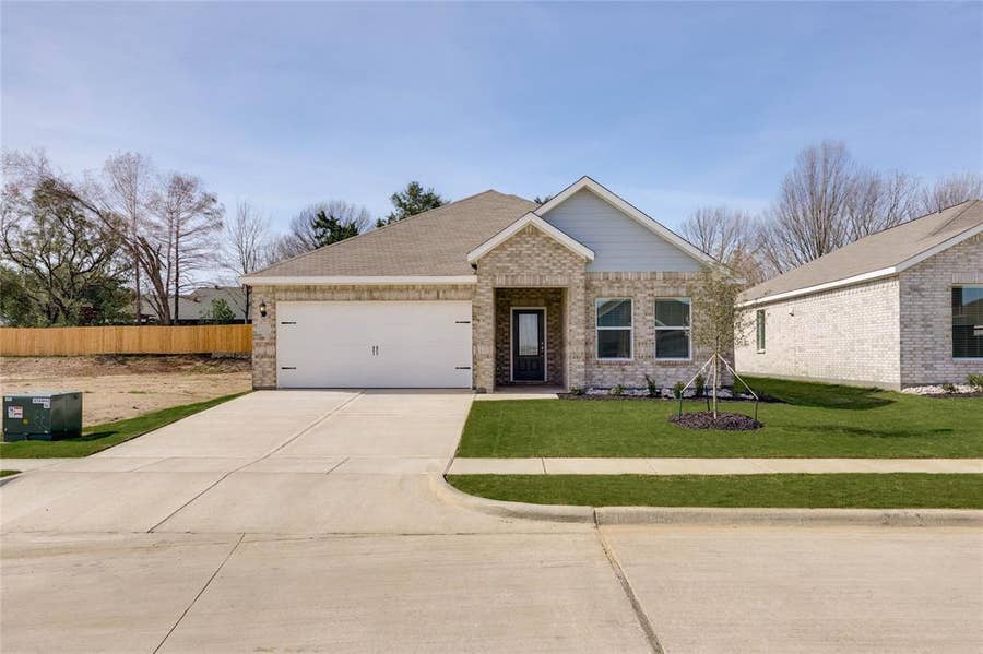 Property photo for 1701 Joshua Drive, Seagoville, TX