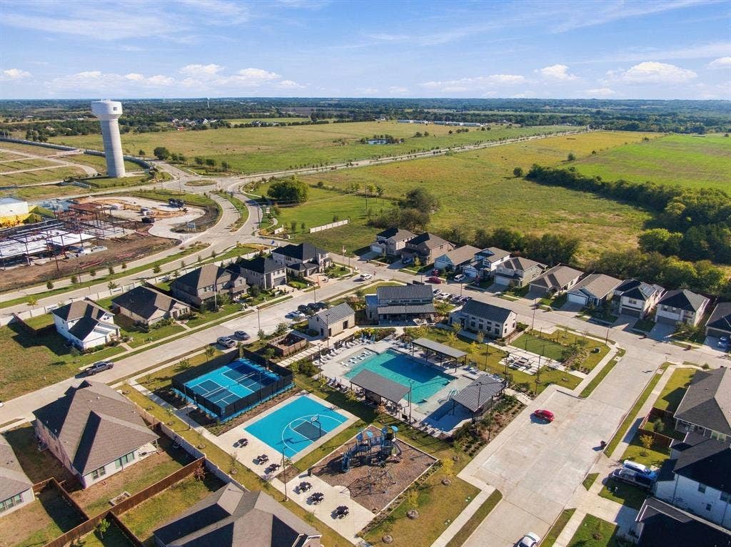 4010 Murvaul Drive, Farmersville, TX 75442 4010 Murvaul Drive, Farmersville, TX 75442