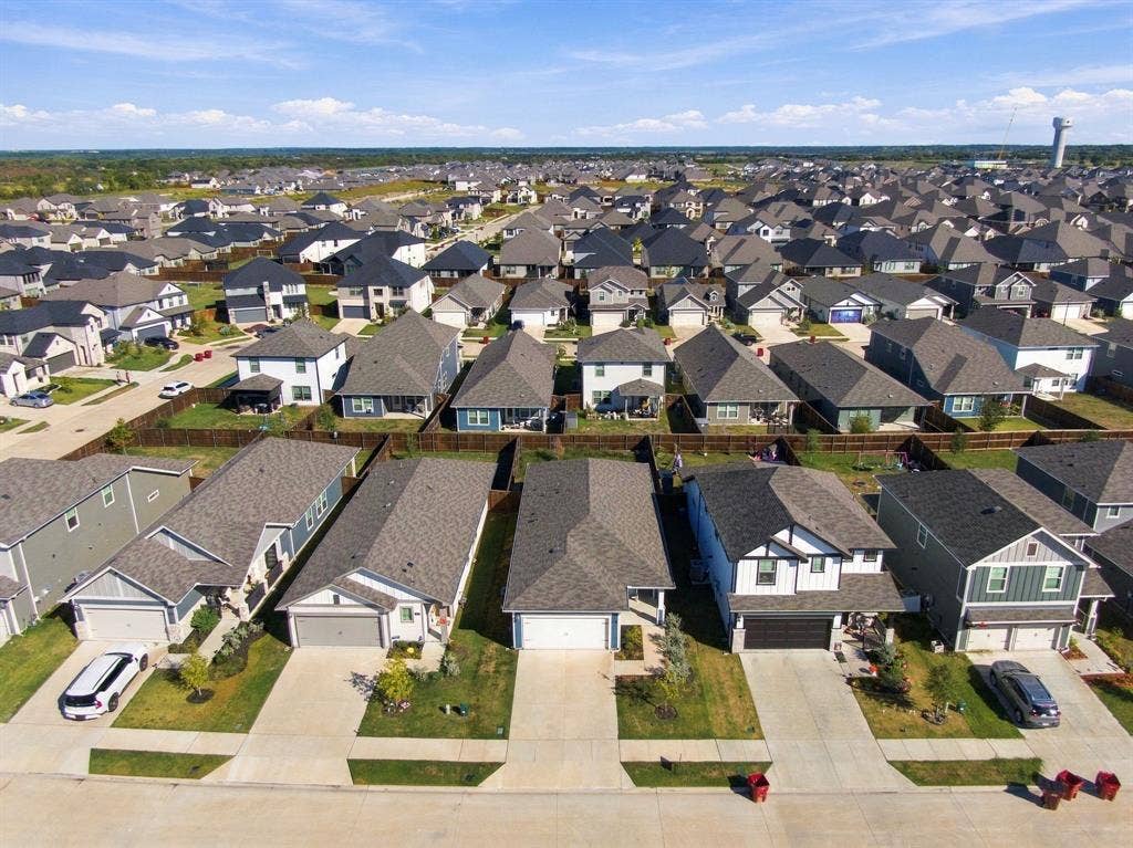 4010 Murvaul Drive, Farmersville, TX 75442 4010 Murvaul Drive, Farmersville, TX 75442
