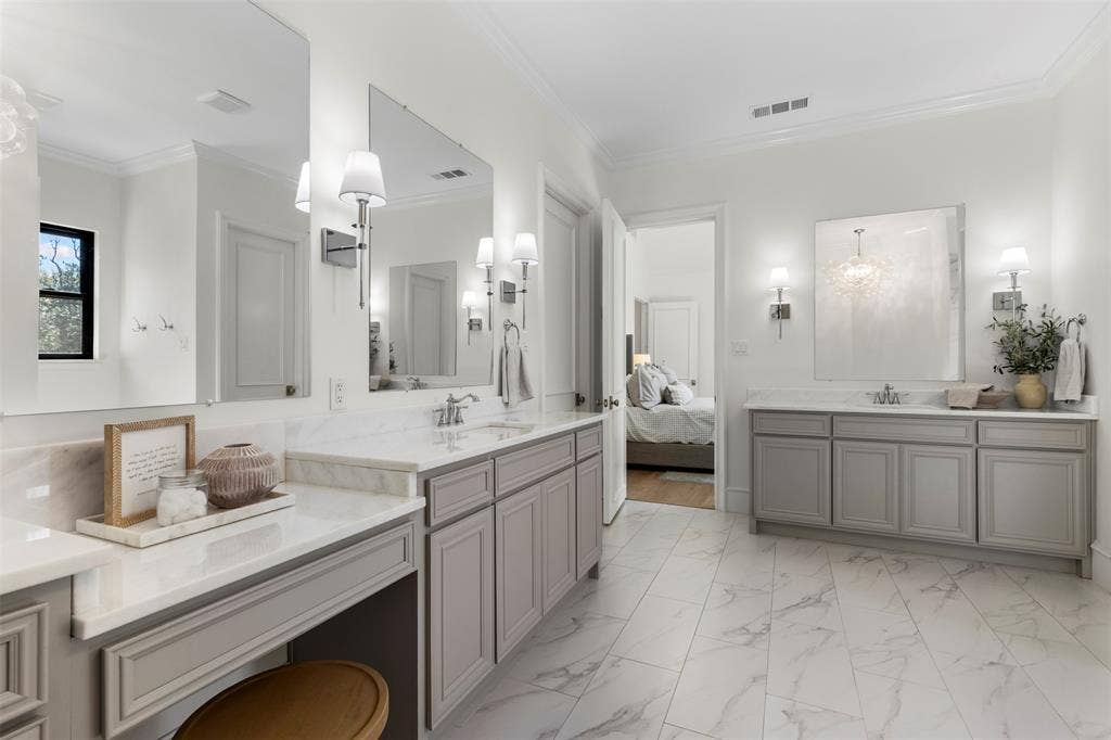 Separate Sinks