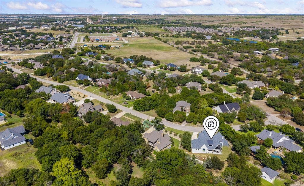 1.6 miles to downtown Aledo.