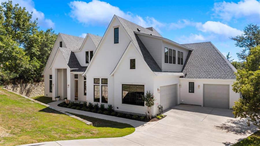 Property photo for 216 Creek Side Drive, Aledo, TX