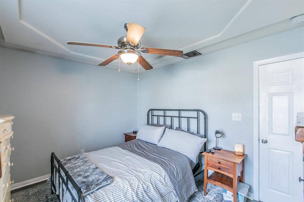 212 Broken Arrow Drive, Lacy Lakeview, TX 76705 212 Broken Arrow Drive, Lacy Lakeview, TX 76705