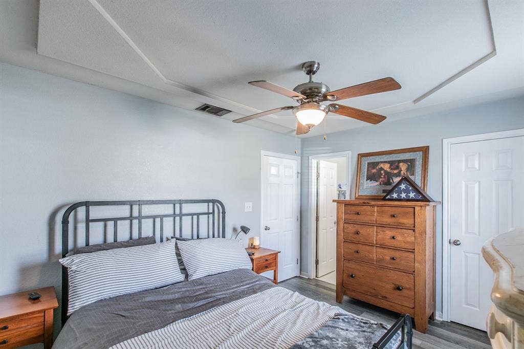 212 Broken Arrow Drive, Lacy Lakeview, TX 76705 212 Broken Arrow Drive, Lacy Lakeview, TX 76705