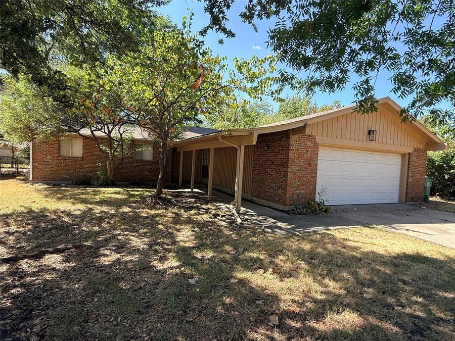 Property photo for 1225 Cordell Street, Denton, TX