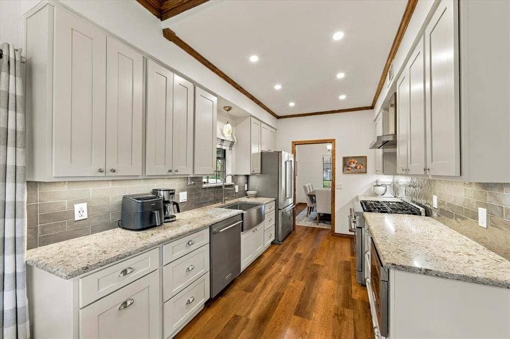 2505 Skipwith Drive, Plano, TX 75023 2505 Skipwith Drive, Plano, TX 75023