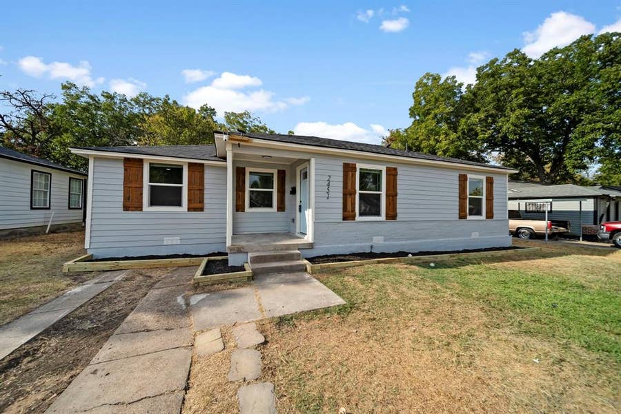 Property photo for 2451 Hudspeth Avenue, Dallas, TX