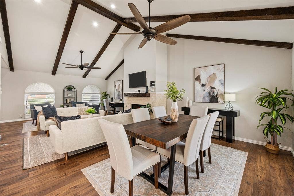 633 Lewis Drive, Hurst, TX 76054