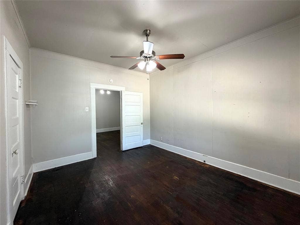 919 N Austin Street, Denton, TX 76201 919 N Austin Street, Denton, TX 76201