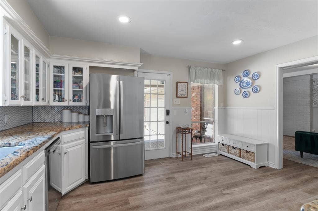 6759 E Mockingbird Lane, Dallas, TX 75214 6759 E Mockingbird Lane, Dallas, TX 75214