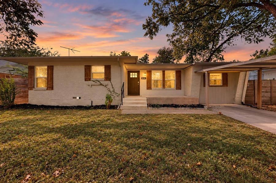 Property photo for 2822 Materhorn Drive, Dallas, TX