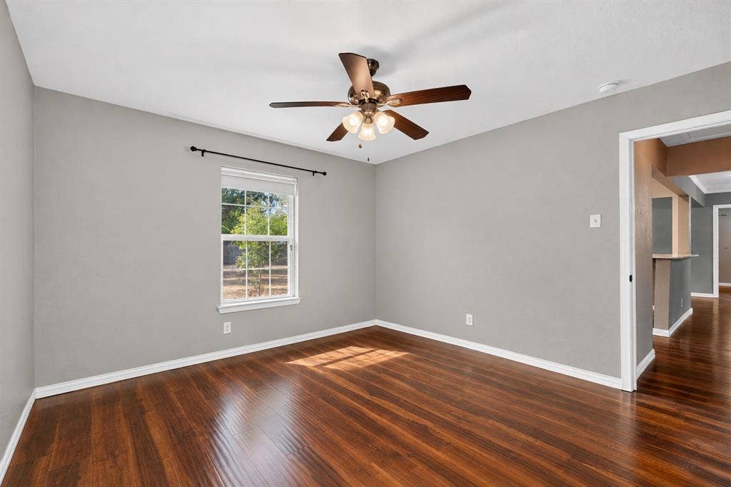2822 Materhorn Drive, Dallas, TX 75228 2822 Materhorn Drive, Dallas, TX 75228