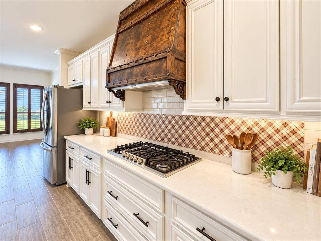 7720 Falcon Ridge Road, Denton, TX 76208