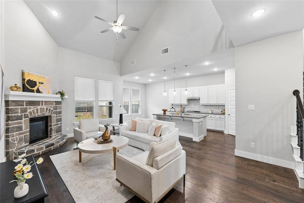 1317 Thrasher Drive, Little Elm, TX 75068 1317 Thrasher Drive, Little Elm, TX 75068