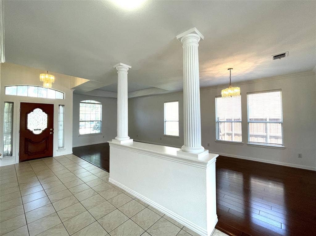 4400 Avebury Drive, Plano, TX 75024 4400 Avebury Drive, Plano, TX 75024
