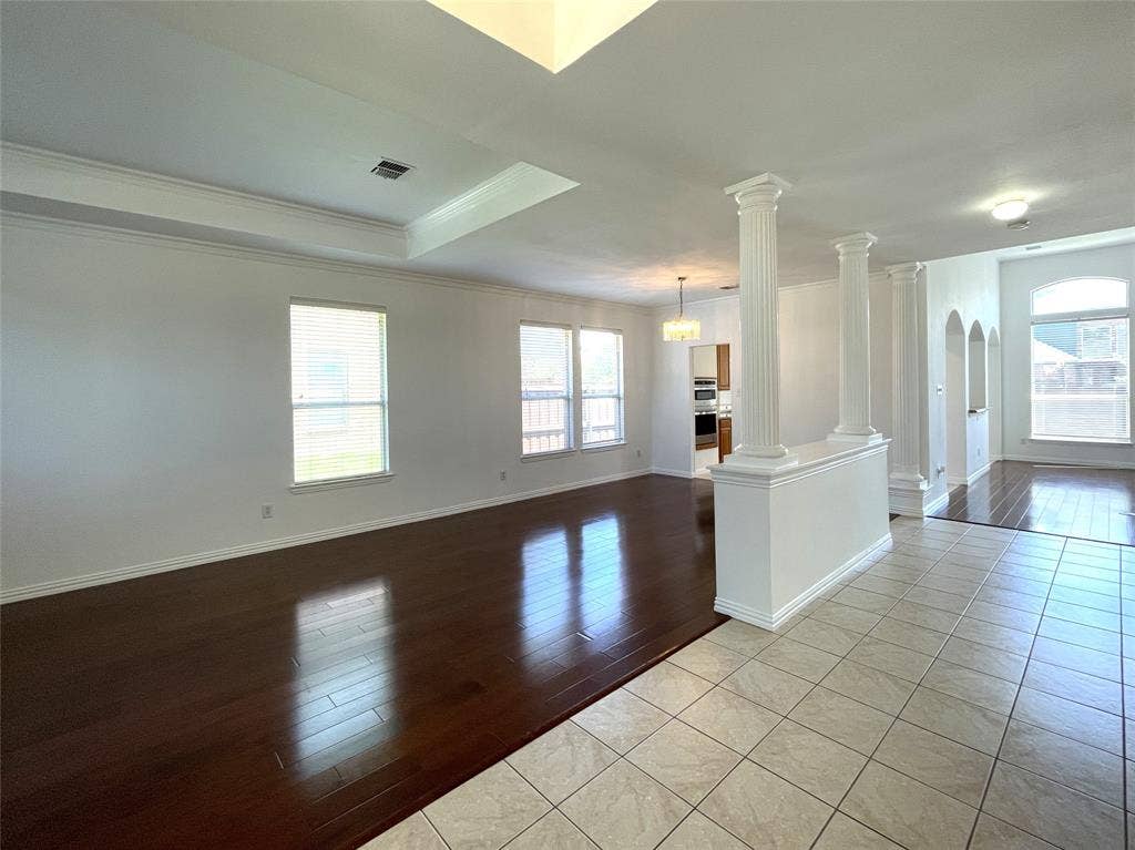 4400 Avebury Drive, Plano, TX 75024 4400 Avebury Drive, Plano, TX 75024