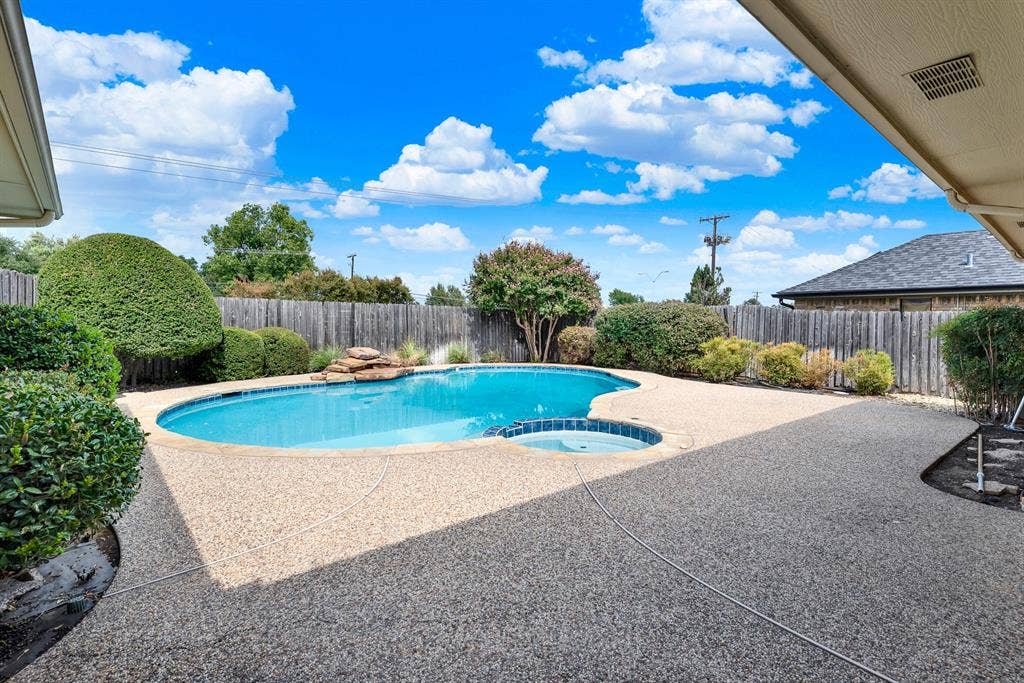 4109 WHIPPOORWILL Lane, Plano, TX 75093 4109 WHIPPOORWILL Lane, Plano, TX 75093
