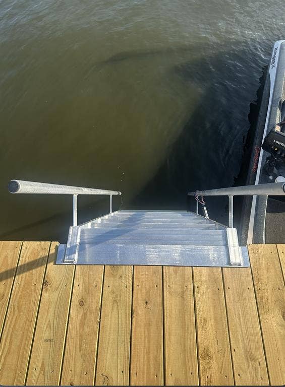 11 Hillside Circle, Berryville, TX 75763 Community Dock