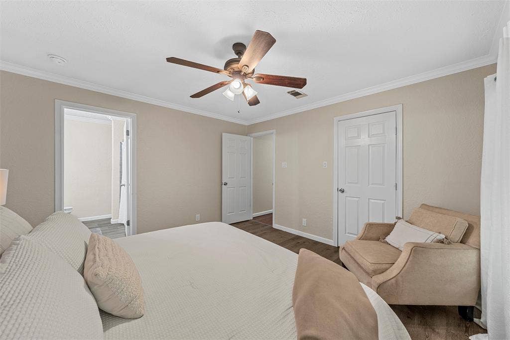 2220 S 2nd Street, Waco, TX 76706 2220 S 2nd Street, Waco, TX 76706