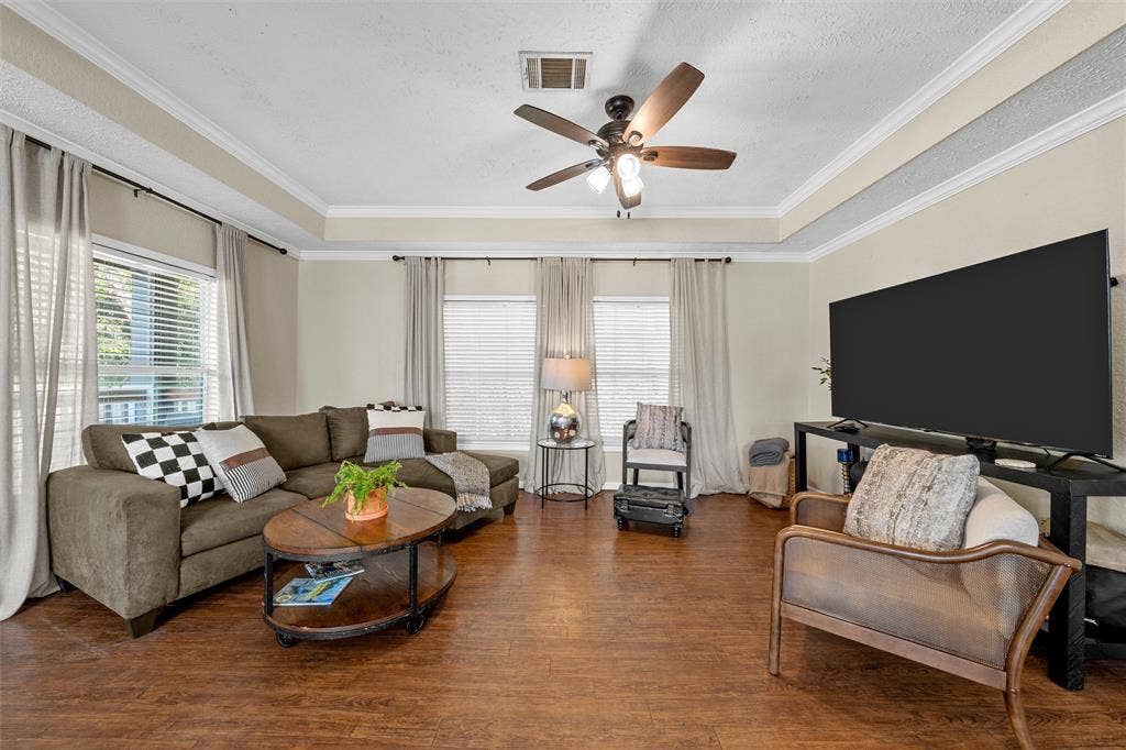 2220 S 2nd Street, Waco, TX 76706 2220 S 2nd Street, Waco, TX 76706