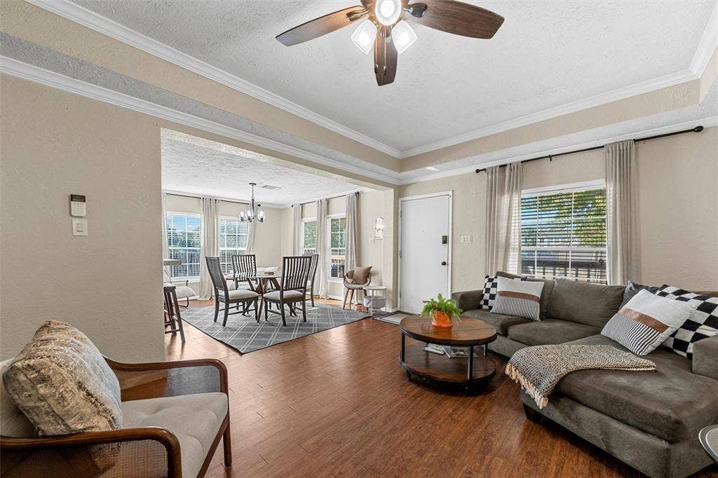 2220 S 2nd Street, Waco, TX 76706 2220 S 2nd Street, Waco, TX 76706