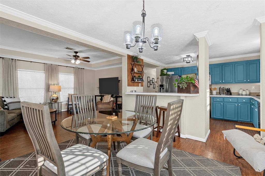 2220 S 2nd Street, Waco, TX 76706 2220 S 2nd Street, Waco, TX 76706