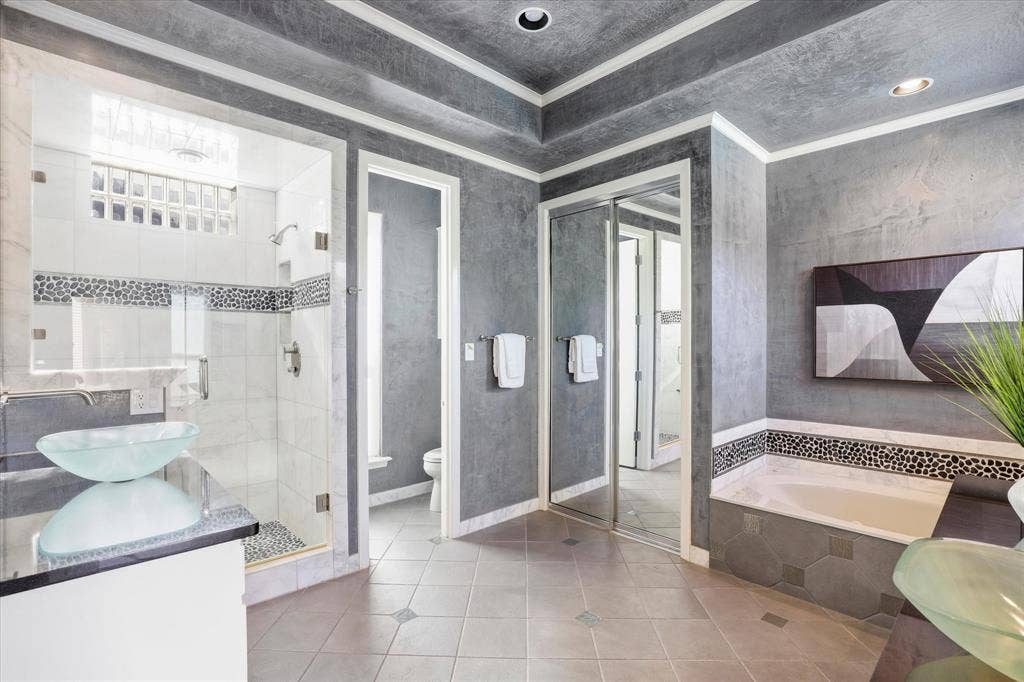 5872 Bridle Bend Court, Plano, TX 75093 5872 Bridle Bend Court, Plano, TX 75093