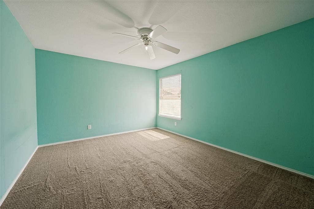 814 White Dove Drive, Arlington, TX 76017