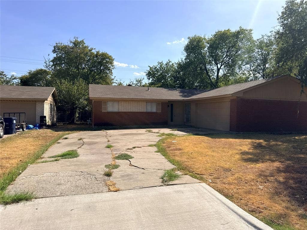 1217 Cordell Street, Denton, TX 76201 1217 Cordell Street, Denton, TX 76201